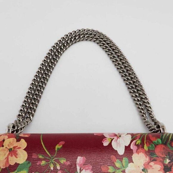 Gucci Red Leather Blooms Small Dionysus Shoulder Bag - Picture 5 of 12